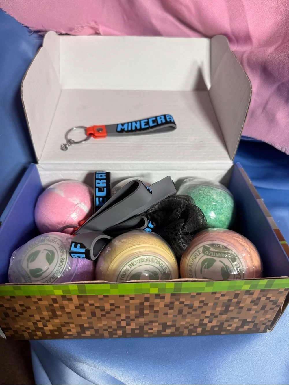 Surprise Inside Bath Bombs - Blue & Green Packaging